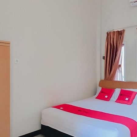 Reddoorz At Pelangi Guest House Balikpapan  Extérieur photo